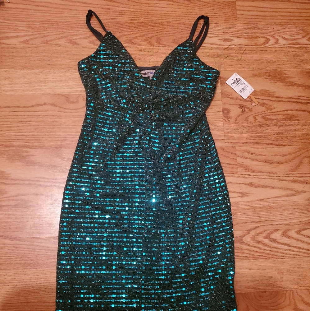 Green sparkle dress